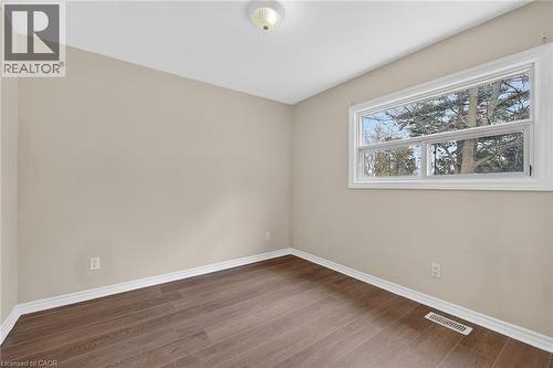 219 East 21St Street, Hamilton, ON - Indoor Photo Showing Other Room