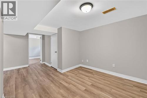 219 East 21St Street, Hamilton, ON - Indoor Photo Showing Other Room