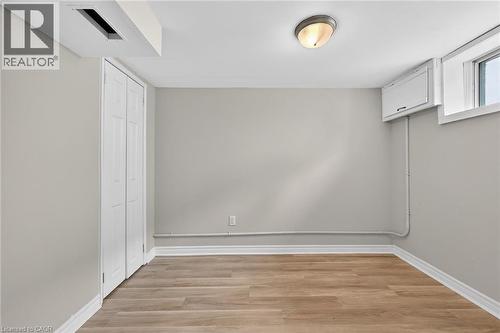 219 East 21St Street, Hamilton, ON - Indoor Photo Showing Other Room