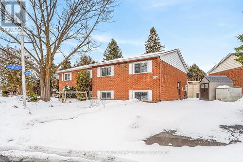 194 MCELROY DRIVE  Ottawa, ON K2L 1Y1