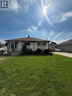 508 INDIAN ROAD North Sarnia, ON N7T 7G4