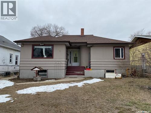 612 2Nd Avenue Nw, Swift Current, SK - Outdoor