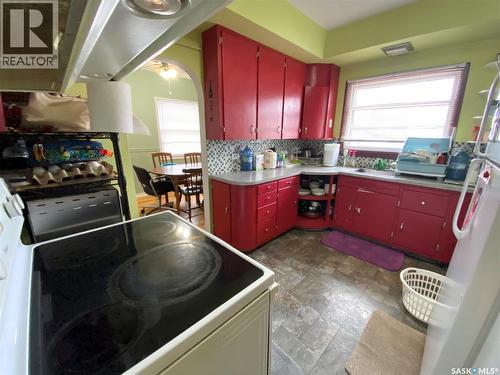 612 2Nd Avenue Nw, Swift Current, SK - Indoor Photo Showing Other Room