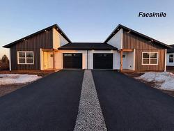 48 Evelyn Street  Charlottetown, PE C1C 0V5