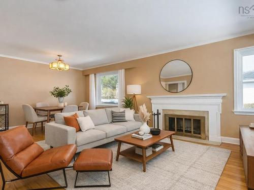 30 Penhorn Drive, Dartmouth, NS 