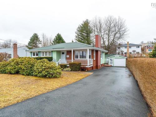 30 Penhorn Drive, Dartmouth, NS 