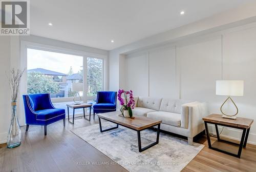 62 Ash Crescent, Toronto, ON - Indoor Photo Showing Living Room