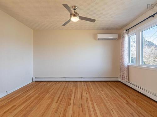 20 Avon Crescent, Halifax, NS 