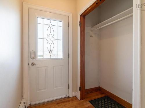 20 Avon Crescent, Halifax, NS 