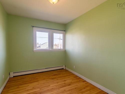 20 Avon Crescent, Halifax, NS 