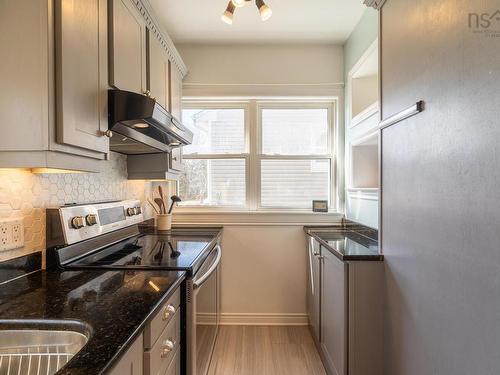 20 Avon Crescent, Halifax, NS 