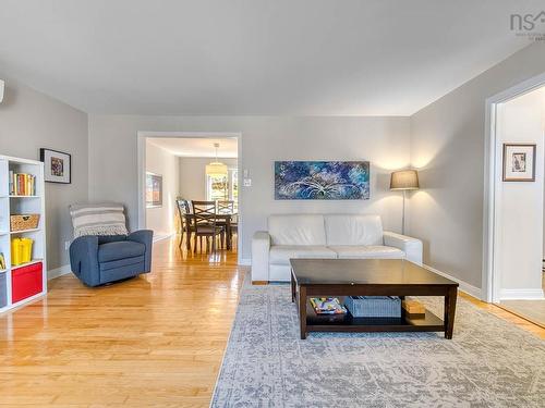 53 Silver Terrace, Bedford, NS 