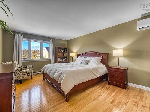 53 Silver Terrace, Bedford, NS 