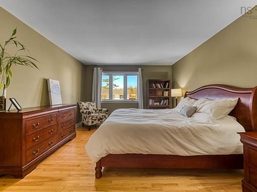 53 Silver Terrace, Bedford, NS 