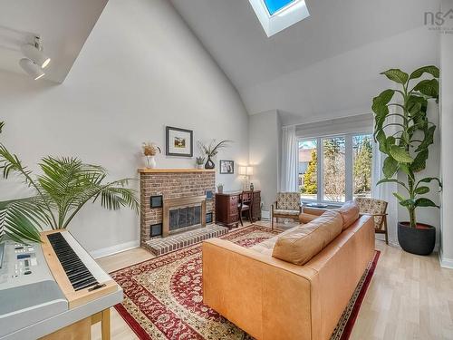 53 Silver Terrace, Bedford, NS 