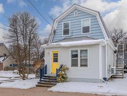 11 & 11A Felling Street  Charlottetown, PE C1A 5E8