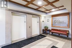 Lobby & elevators - 