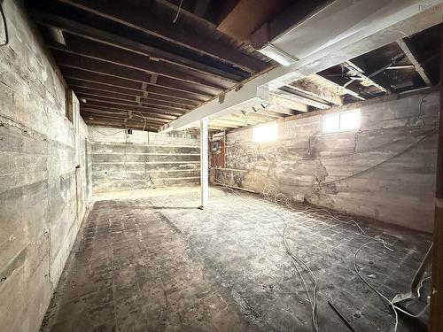 5 Kirk Road, Halifax, NS 