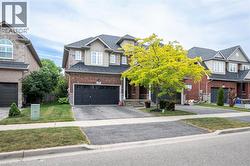 2377 STONE GLEN Crescent Oakville, ON L6M 0C7
