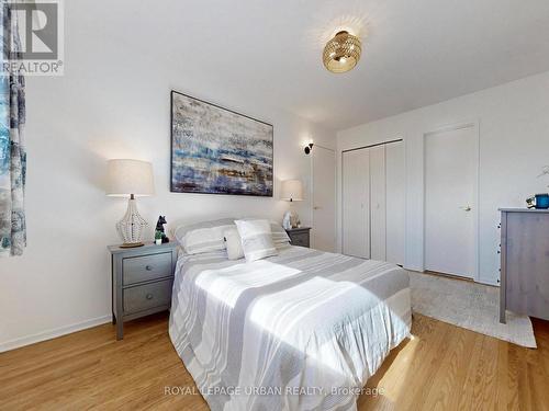 Primary Bedroom - 733 Consort Crescent, Mississauga, ON - Indoor Photo Showing Bedroom