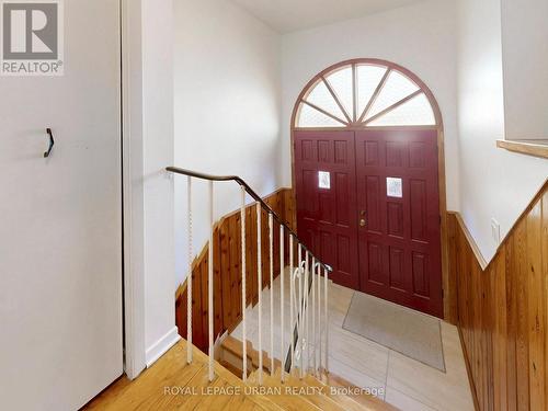 Main Entrance Foyer - 733 Consort Crescent, Mississauga, ON - Indoor Photo Showing Other Room
