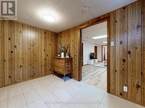 Lower Entrance Foyer - 733 Consort Crescent, Mississauga, ON - Indoor Photo Showing Other Room