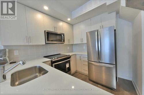 24 - 3473 Widdicombe Way, Mississauga, ON - Indoor Photo Showing Kitchen With Stainless Steel Kitchen