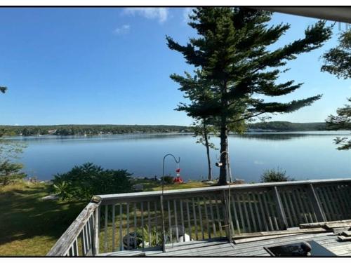 41 Eldoras Lane, Sheet Harbour, NS 