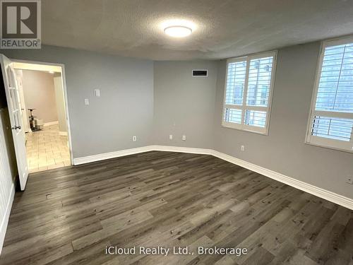 3208 - 3650 Kaneff Crescent, Mississauga, ON - Indoor Photo Showing Other Room