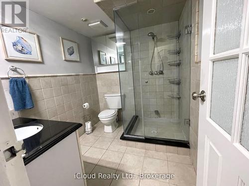 3208 - 3650 Kaneff Crescent, Mississauga, ON - Indoor Photo Showing Bathroom