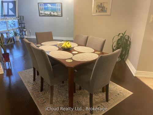 3208 - 3650 Kaneff Crescent, Mississauga, ON - Indoor Photo Showing Dining Room