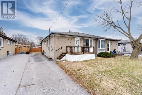 313 DOVEDALE DRIVE  Whitby, ON L1N 1Z8