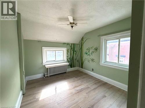 218 Weber Street E, Kitchener, ON - Indoor Photo Showing Other Room