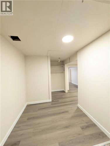 448 6Th Avenue Nw, Swift Current, SK - Indoor Photo Showing Other Room