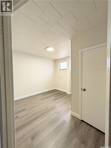 448 6Th Avenue Nw, Swift Current, SK - Indoor