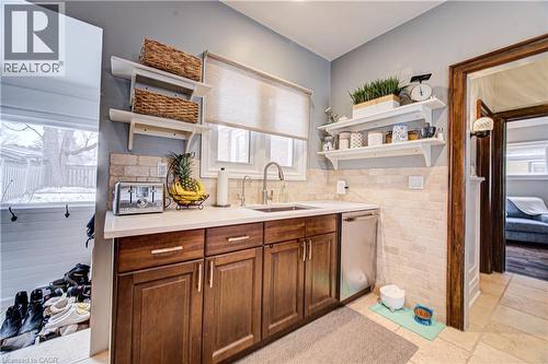 53 Lincoln Avenue, Cambridge, ON - Indoor