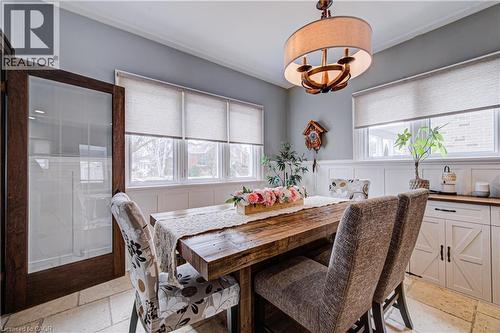 53 Lincoln Avenue, Cambridge, ON - Indoor Photo Showing Dining Room