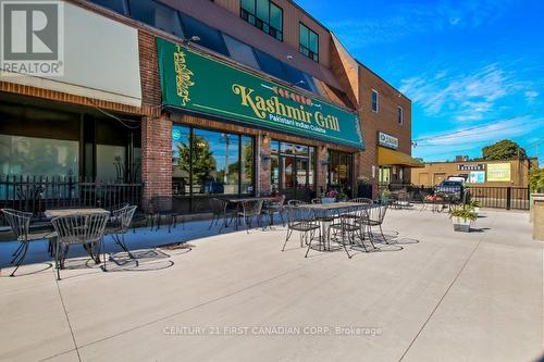 1288 Commissioners Road W, London South (South B), ON 