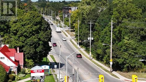 1288 Commissioners Road W, London South (South B), ON 