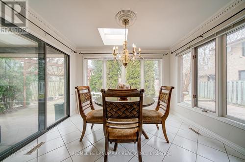 4303 Bridlepath Trail, Mississauga, ON - Indoor Photo Showing Dining Room