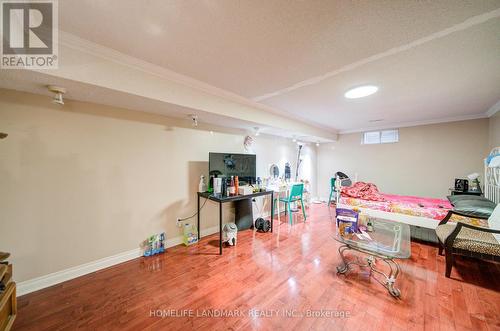 4303 Bridlepath Trail, Mississauga, ON - Indoor