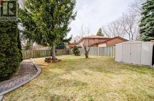 4303 Bridlepath Trail, Mississauga, ON - Outdoor