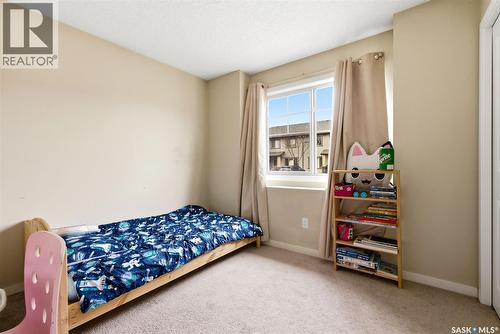 129 5063 James Hill Road, Regina, SK - Indoor Photo Showing Bedroom