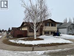 734 Sherry WAY  Saskatoon, SK S7M 5R7