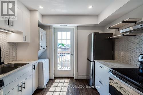 42 Balsam Avenue, Hamilton, ON - Indoor Photo Showing Kitchen With Double Sink