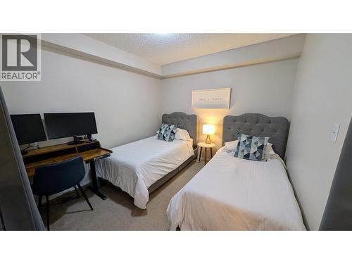 Den or extra bedroom - 205 Third Avenue Unit# 3307, Invermere, BC - Indoor Photo Showing Bedroom