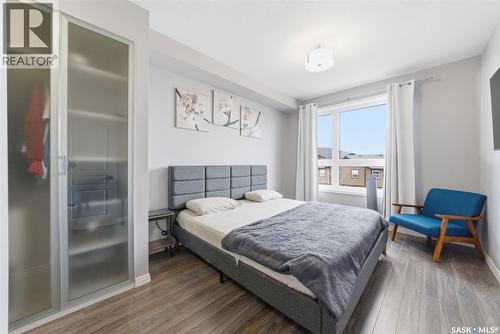 220 225 Maningas Bend, Saskatoon, SK - Indoor Photo Showing Bedroom