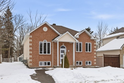 76 Rue du Pinot  Gatineau (Gatineau), QC J8R 3N7