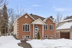 76 Rue du Pinot  Gatineau (Gatineau), QC J8R 3N7