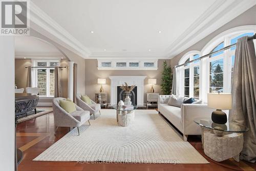 16 Seifert Court, Cambridge, ON - Indoor Photo Showing Living Room With Fireplace